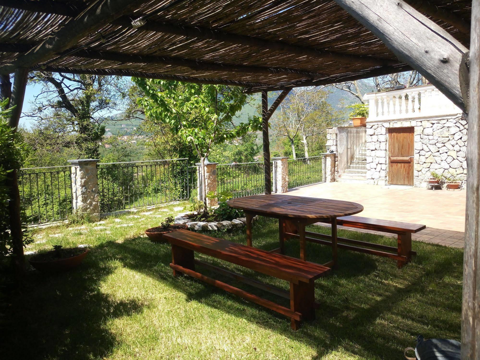 Villa Le Giare Ospitalita Diffusa Agerola Exterior foto
