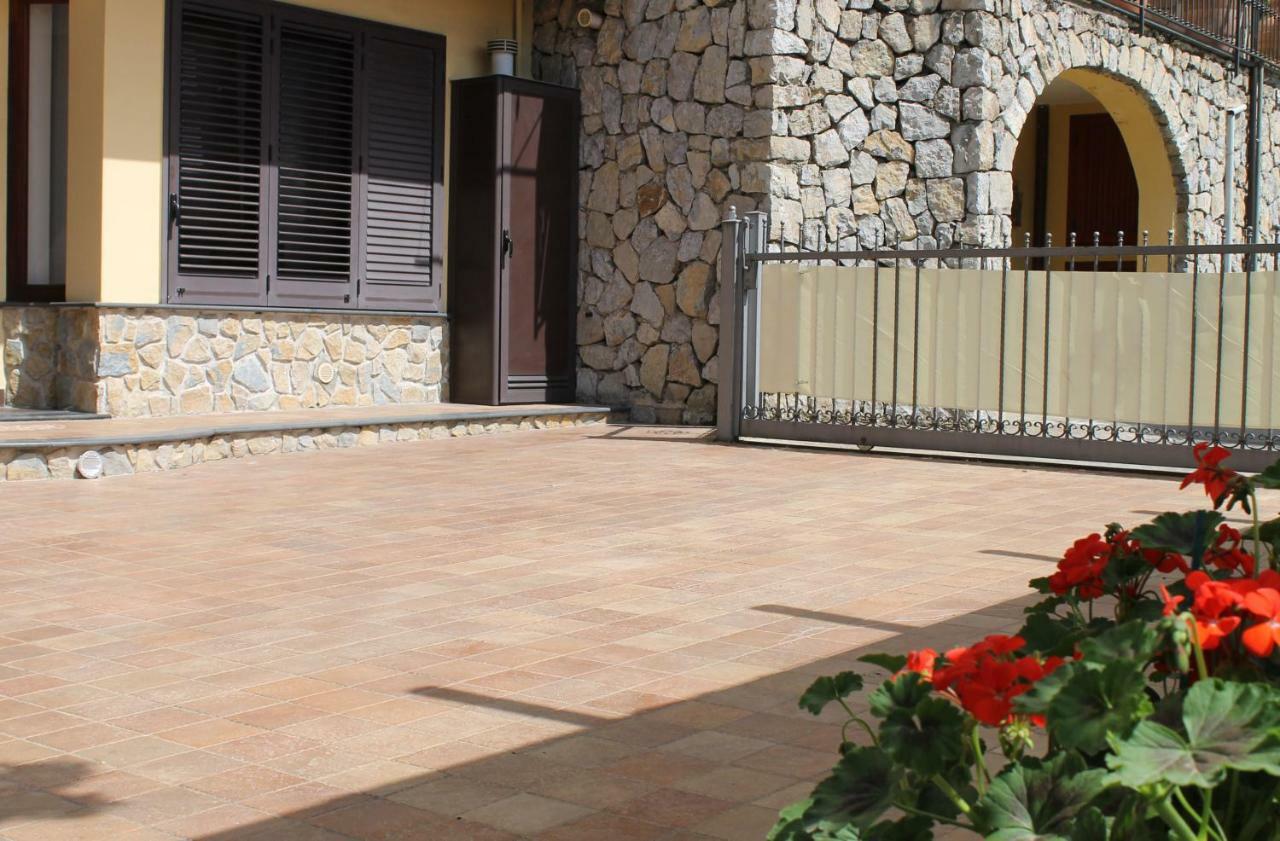 Villa Le Giare Ospitalita Diffusa Agerola Exterior foto